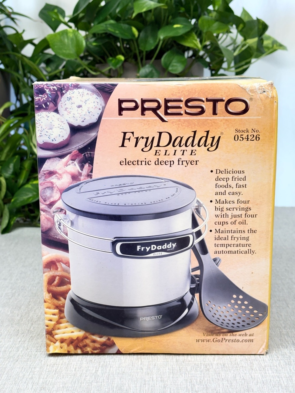 Presto FryDaddy Elite Electric Deep Fryer - Model 05426 New In Box
